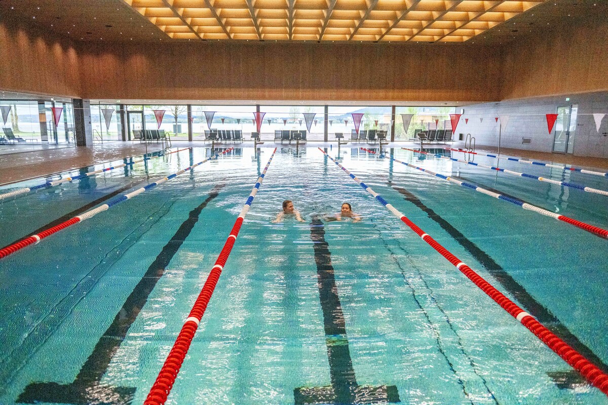 Allein das neue Hallenbad verschlang vergangenes Jahr 27,4 Millionen Euro.⇒ VN/Rhomberg