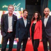 Begeistertes Publikum bei erster offizieller „Model Me“-Präsentation