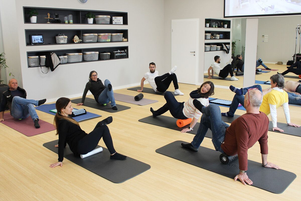 Das Team von „move“ führte mit den Gästen Übungen durch.