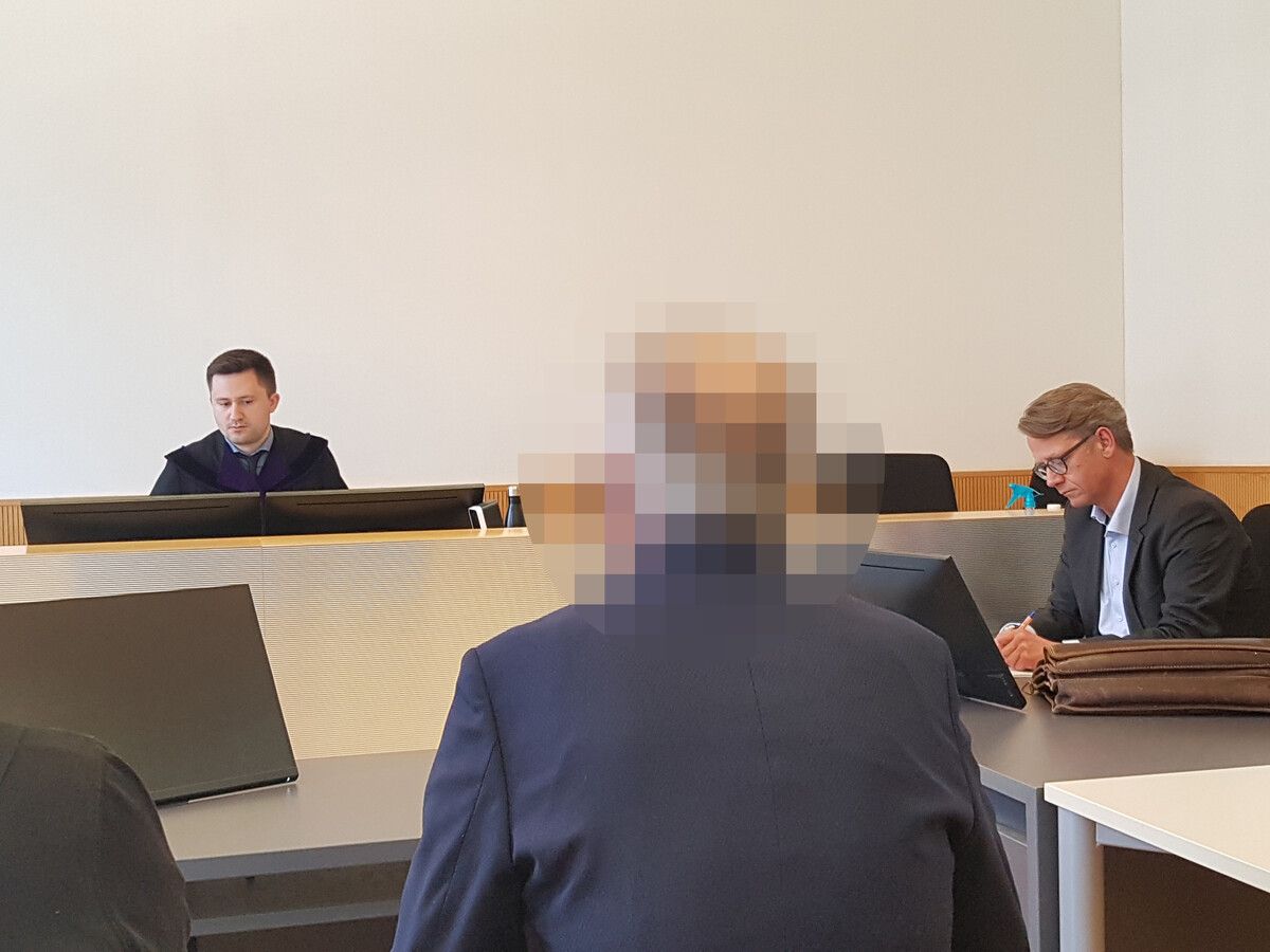 Der Angeklagte wurde im Rahmen eines außergerichtlichen Tatausgleichs zu einer Geldbuße verurteilt.⇒eckert