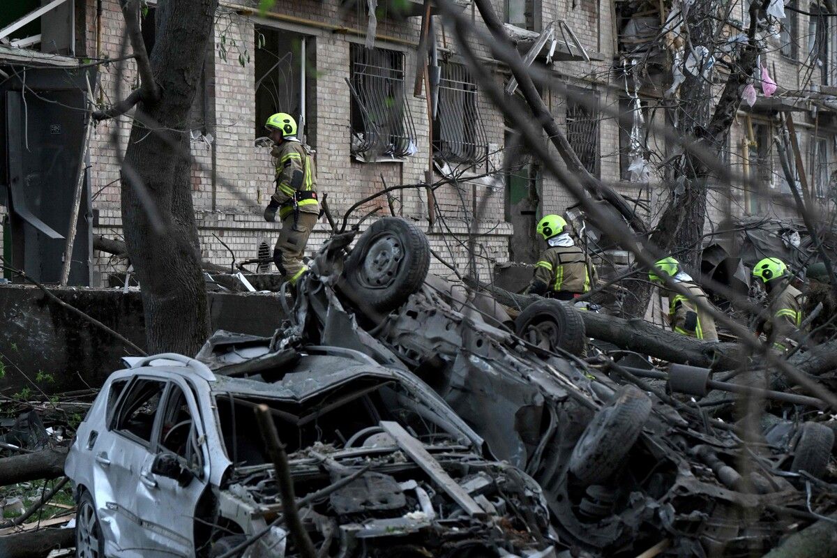 Der Beschuss löste Brände aus und zerstörte Gebäude.⇒AFP