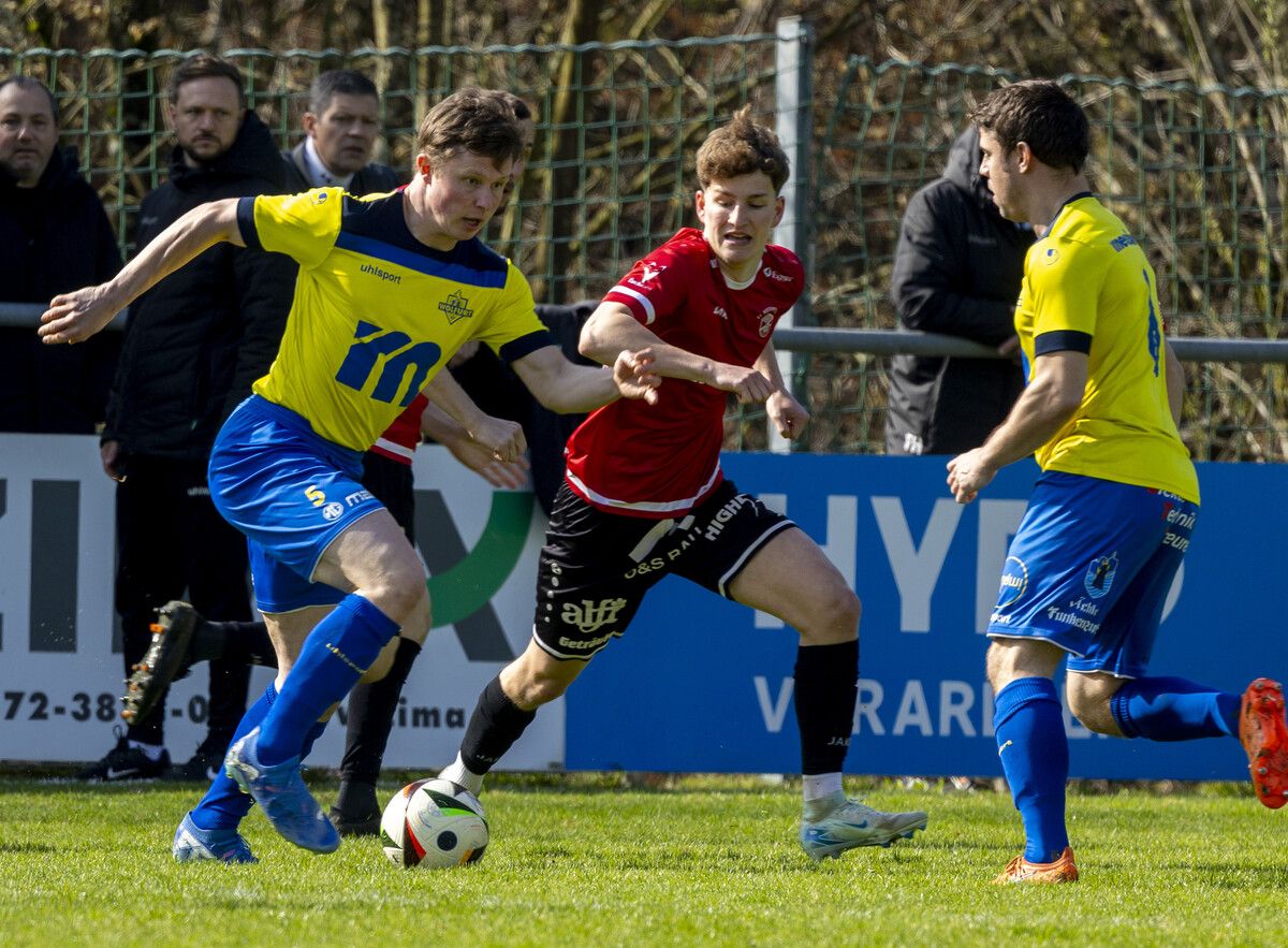 Der FC Wolfurt möchte im Topspiel zu Hause gegem den SV Lochau die Tabellenführung erobern. ⇒paulitsch