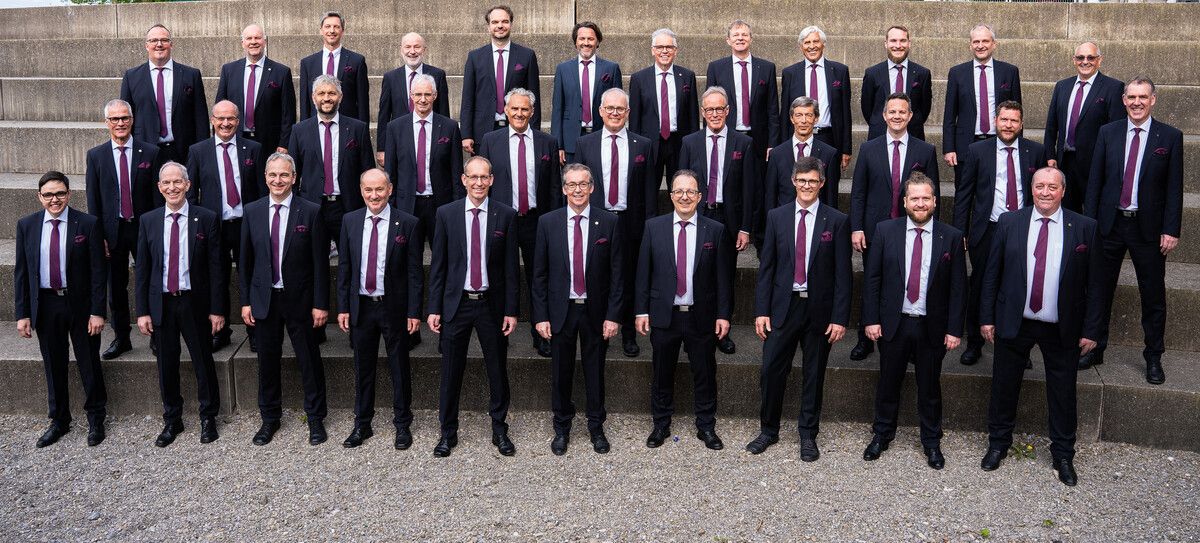 Der Männerchor aus Alberschwende ist zu Gast in Bürs. →→→→→→⇒Chor