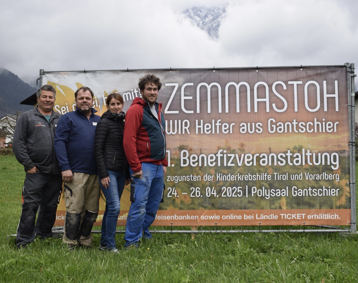 Der Verein „WIR – Helfer aus Gantschier“ (v. r.): Obmann Manuel Tschugmell, Schriftführerin Renate Tschugmell, Kassier Dietmar Tschugmell und Obmann-Stellvertreter Walter Albrecher.