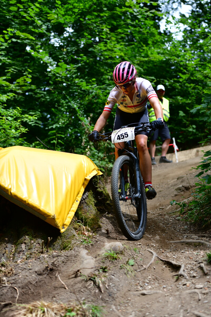 Die 15-jährige Fußacherin Johanna Piringer ist eines der größten Talente in der nationalen Mountainbikeszene.⇒RVDornbirn