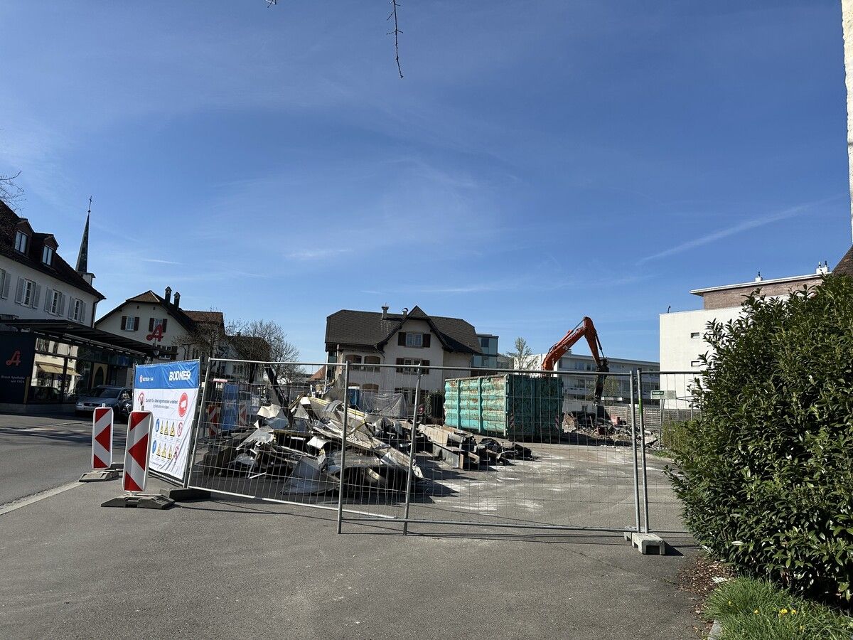 Die alte Tankstelle ist Geschichte.⇒VMM (2)