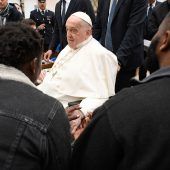 Papst hält an Tradition fest
