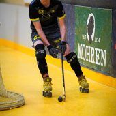 Rollhockey-Cracks unter Druck