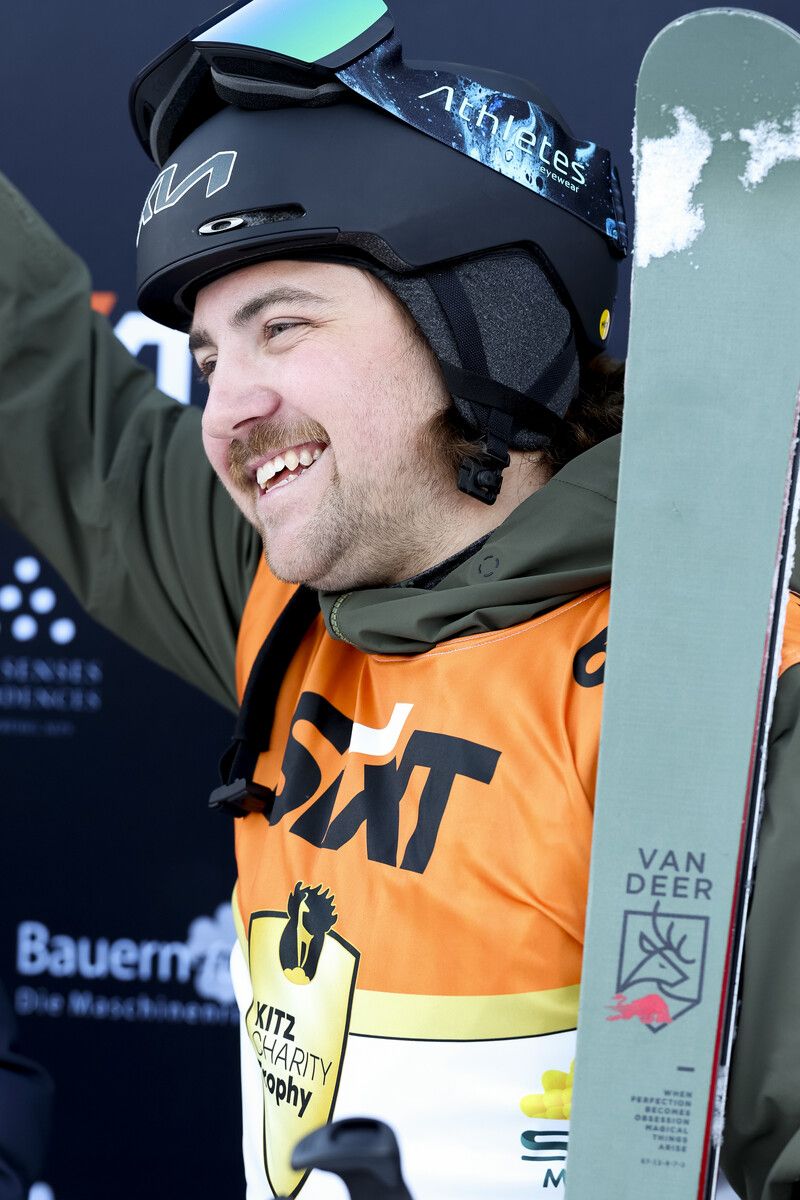 Kite-Star Valentin Bontus wird durch eine Kreuzbandverletzung ausgebremst.⇒gepa