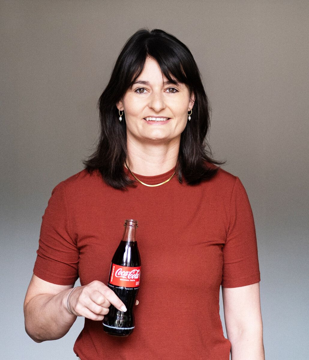 Moosbrugger hat einen Abschluss in Kommunikationswissenschaften. ⇒FA