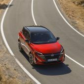 Autonews der Woche Nissan mit neuen Motoren / Schwache Nachfrage in Europa / Audi A5 Modelle mit e-hybrid
