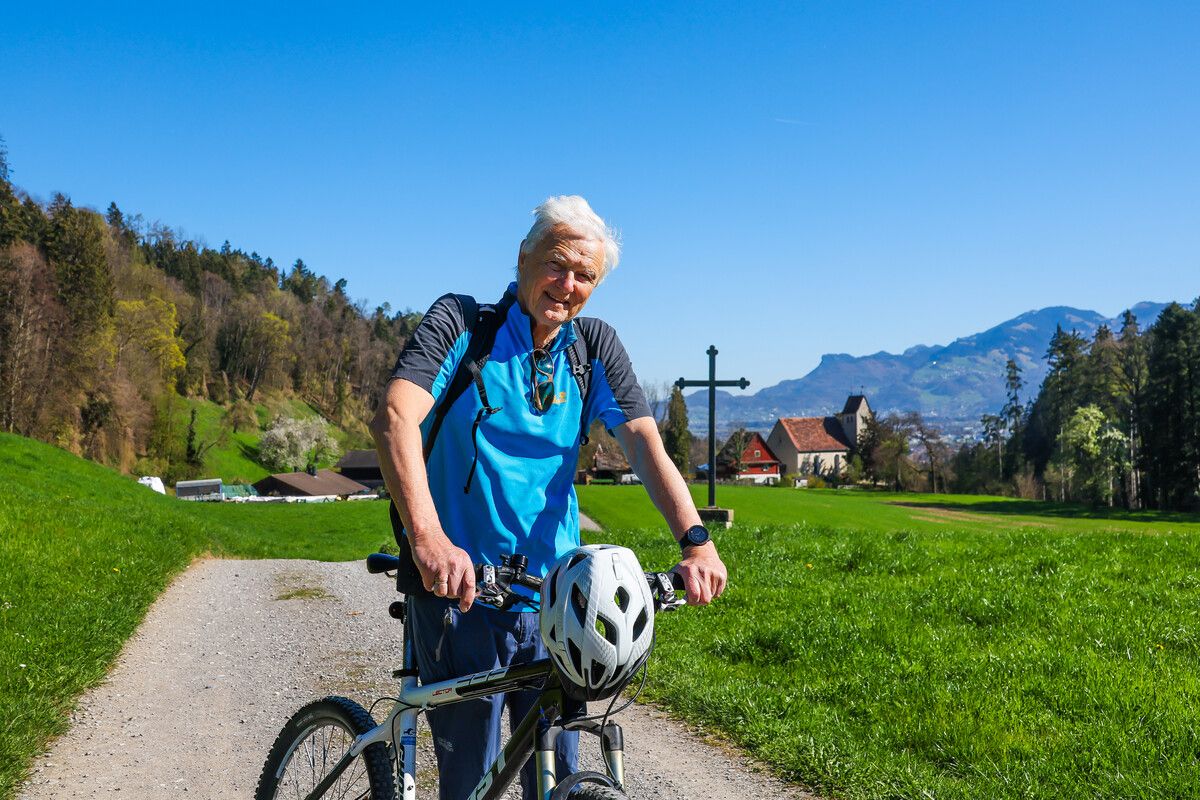 Roland Schmid ist alle 51 Touren – von familienfreundlich bis anspruchsvoll – in seinem Buch mehrmals abgefahren.