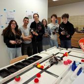 Techniktalent siegt beim Roboter-Gipfel