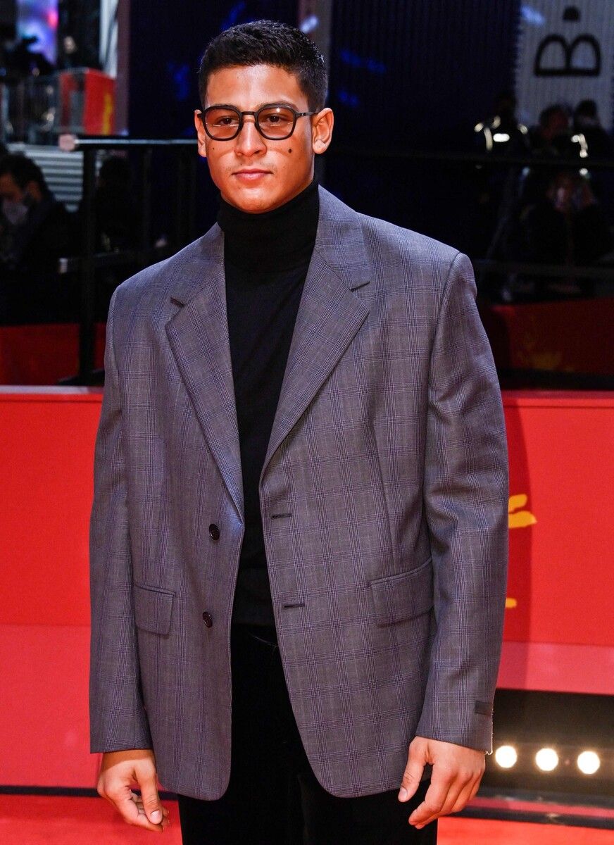 Schauspieler und Musiker Emilio Sakraya ist wieder in festen Händen.⇒afp