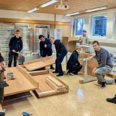 Poly modernisiert Arbeitsplätze