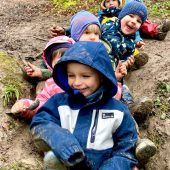 Schnuppern in der Waldspielgruppe Bregenz