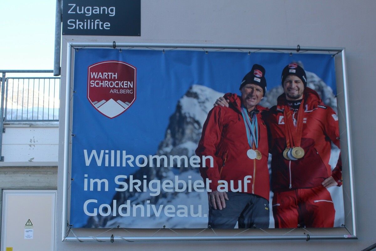 Vater und Sohn – Hubert und Johannes Strolz – sind prominente Werbeträger für das Skigebiet. Am Samstag haben Hobby-Rennläufer Gelegenheit, sich mit dem Doppel-Olympiasieger zu messen.