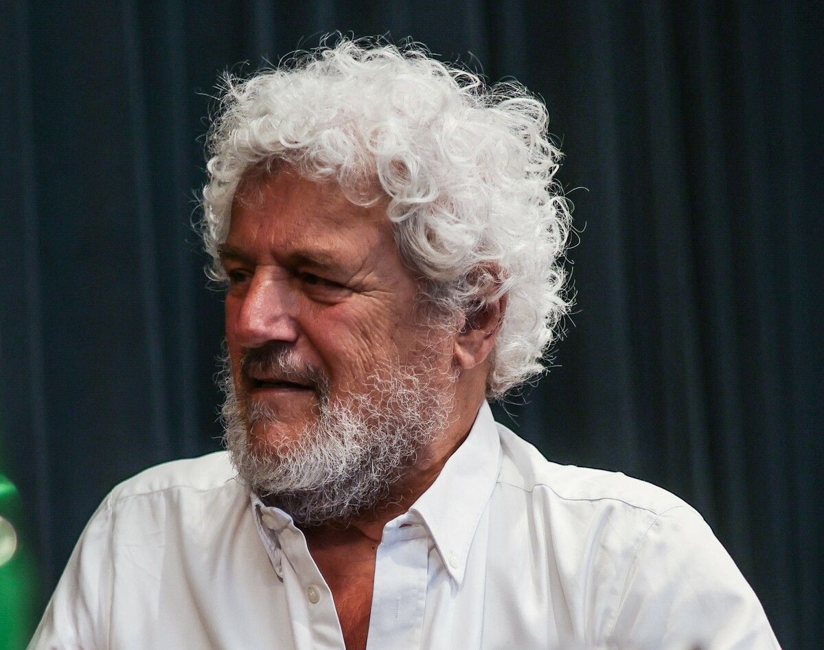 Walter Fink ist ein Kulturmensch im besten Sinne – und eine Stimme, der man Gehör schenkt, weil sie etwas zu sagen hat.⇒philipp steurer