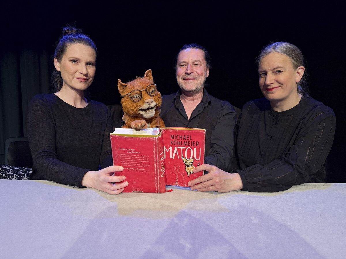 Anna Menzel, Pierre Schäfer und Veronika Thieme hauchten der Katze Leben ein.⇒Franc