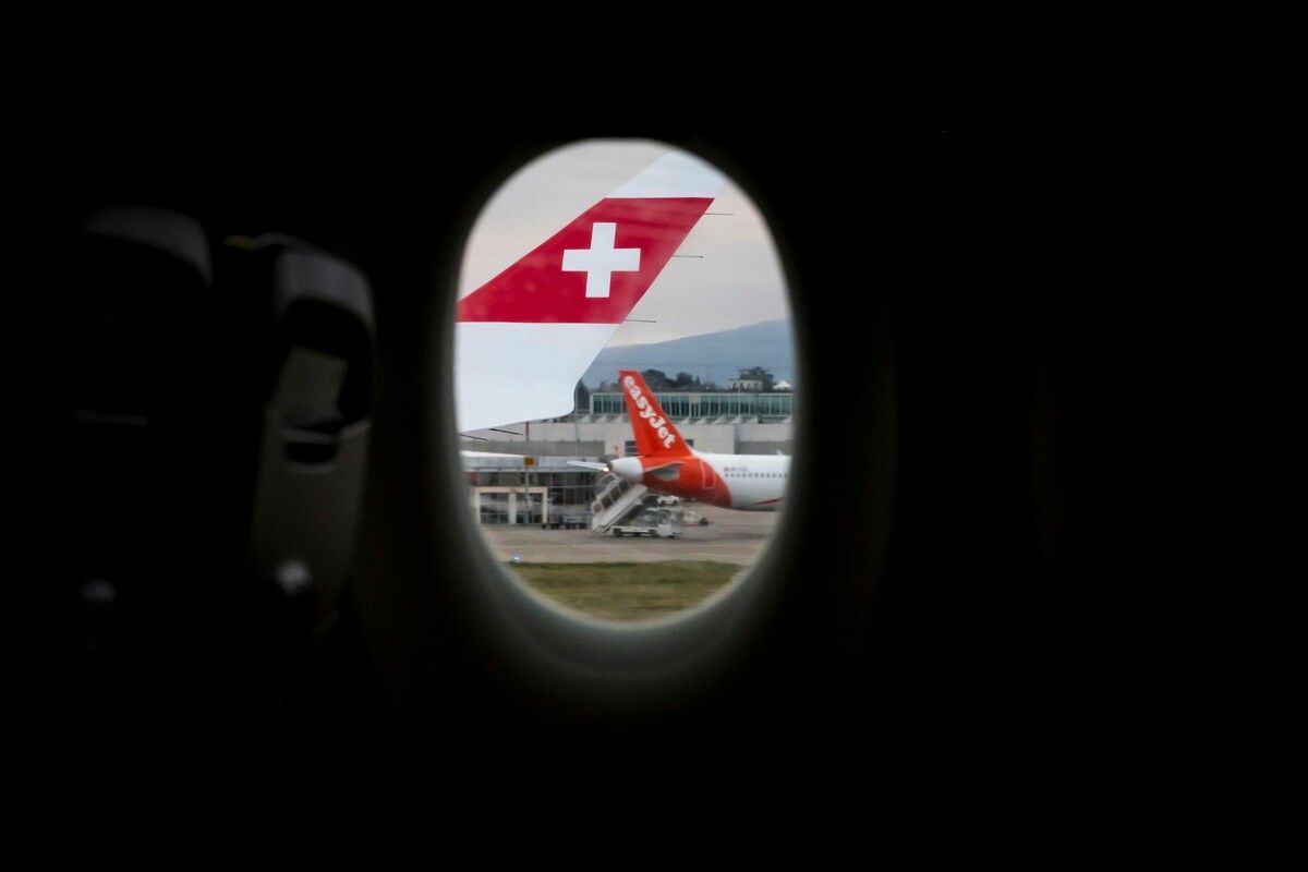 Aufgrund von Pilotenmangel bleiben viele Flieger am Boden.⇒AFP