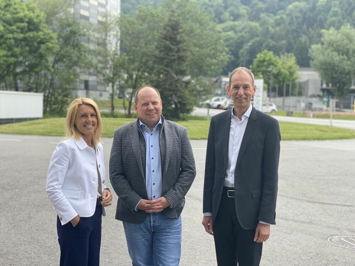 Bau- und Immobilienexperten: Petra Kreuzer, Hilmar Müller und Günther Ammann.⇒ vn
