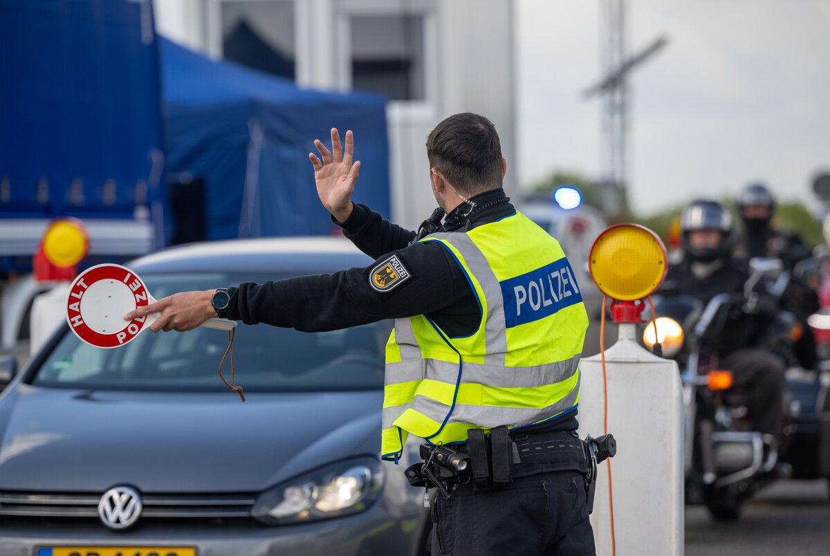 Beobachter erwarten, dass zumindest vorübergehend mehr Bundespolizisten an die Grenze geschickt werden.⇒APA
