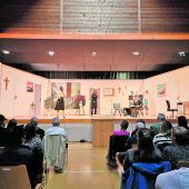 Theatergruppe begeisterte bei Premiere