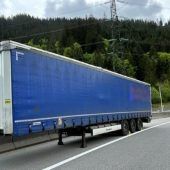 Rauch aus Gefahrenguttransporter