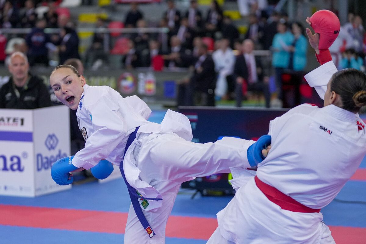 Die 21-jährige HLSZ-Sportsoldatin Hanna Devigili aus Fraxern konnte im EM-Teambewerb als Startkämpferin jeweils ihre Kämpfe klar für sich entscheiden.⇒Karate Vorarlberg