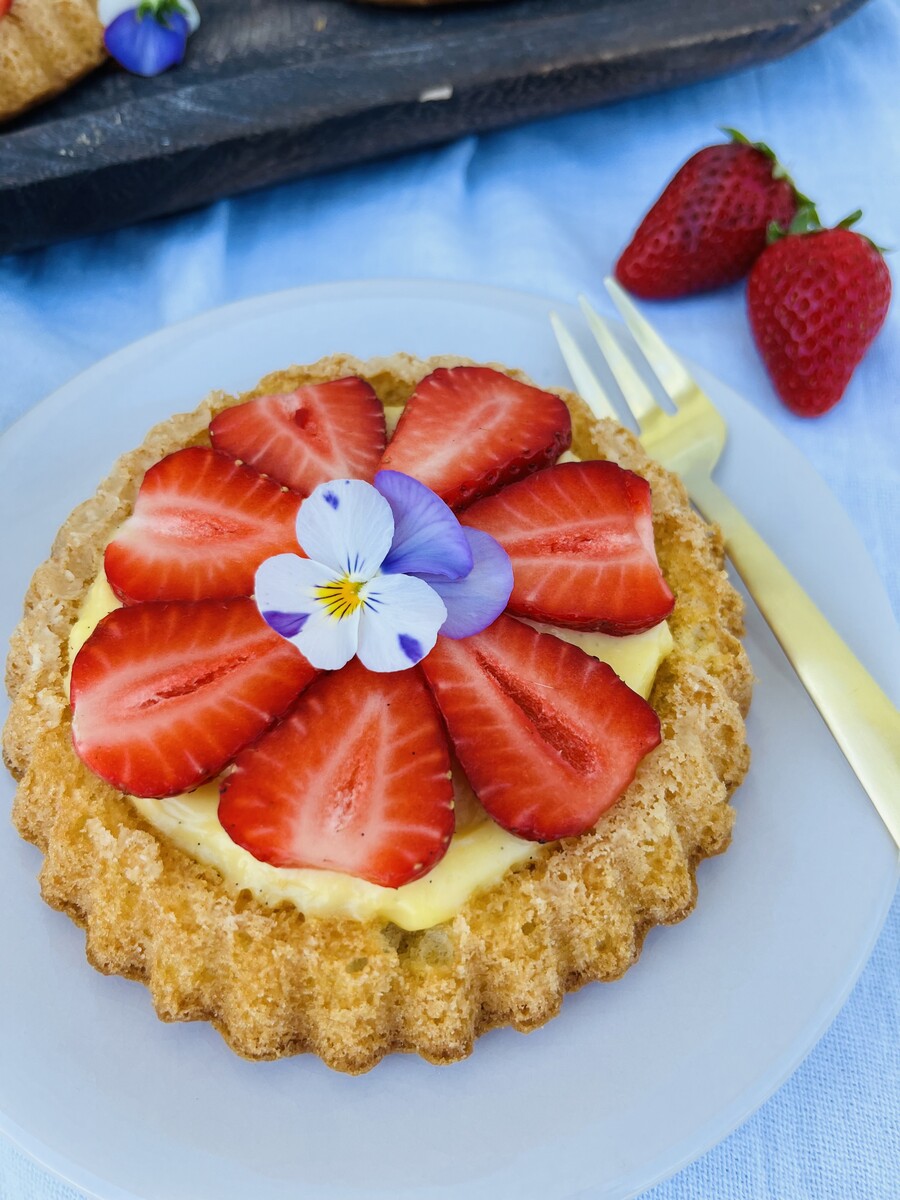 Die kleinen Kuchen eignen sich perfekt für den Muttertagskaffee.