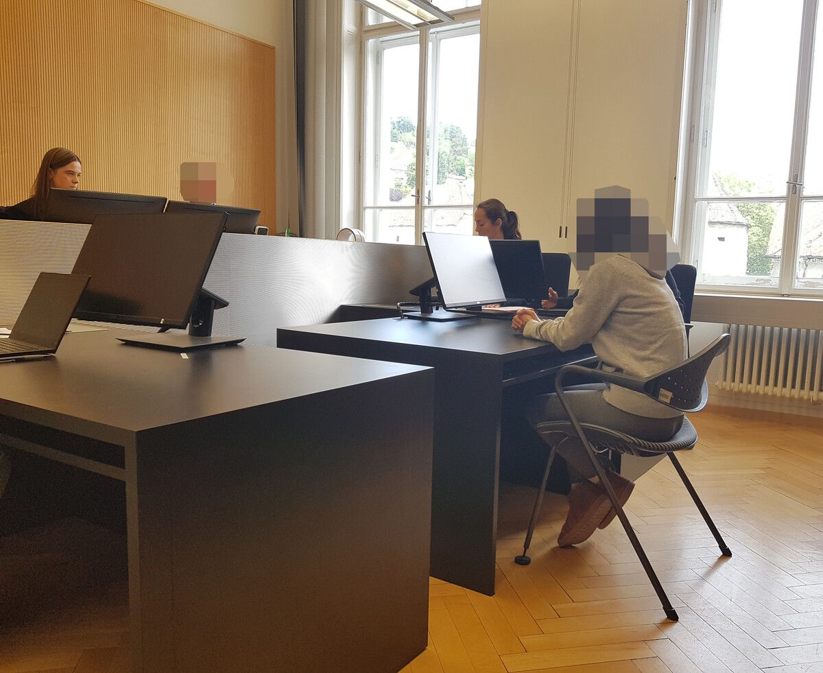 Die zweifache Mutter sieht sich nicht als Ausbeuterin, sondern als Helferin auf Augenhöhe. ⇒EC