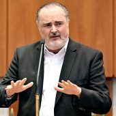 Politik in Kürze