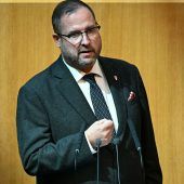 Politik in Kürze