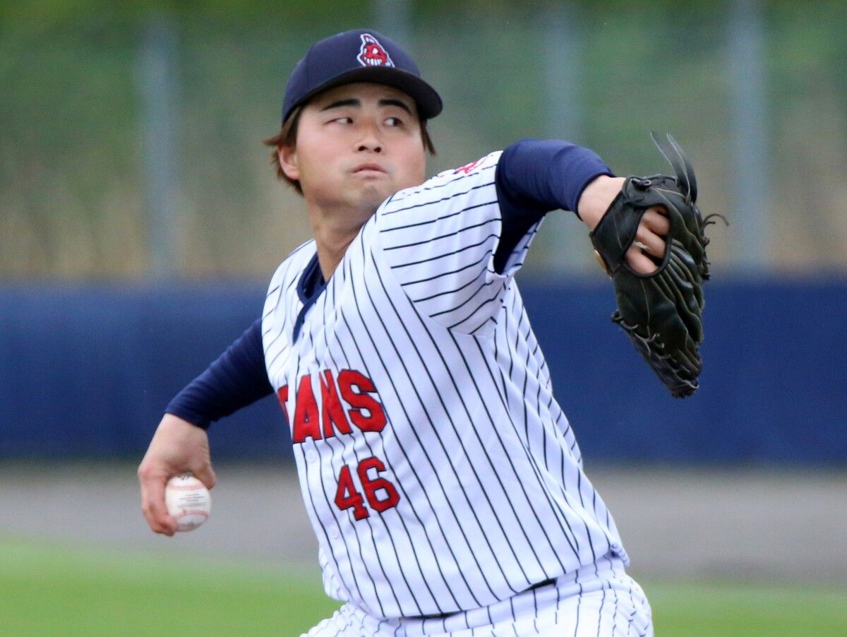 Import-Pitcher Tsuyoshi Furuya trug mit zwölf Strike Outs maßgeblich zum 7:1-Heimsieg der Dornbirn Indians gegen Meister Diving Ducks bei.⇒Verein