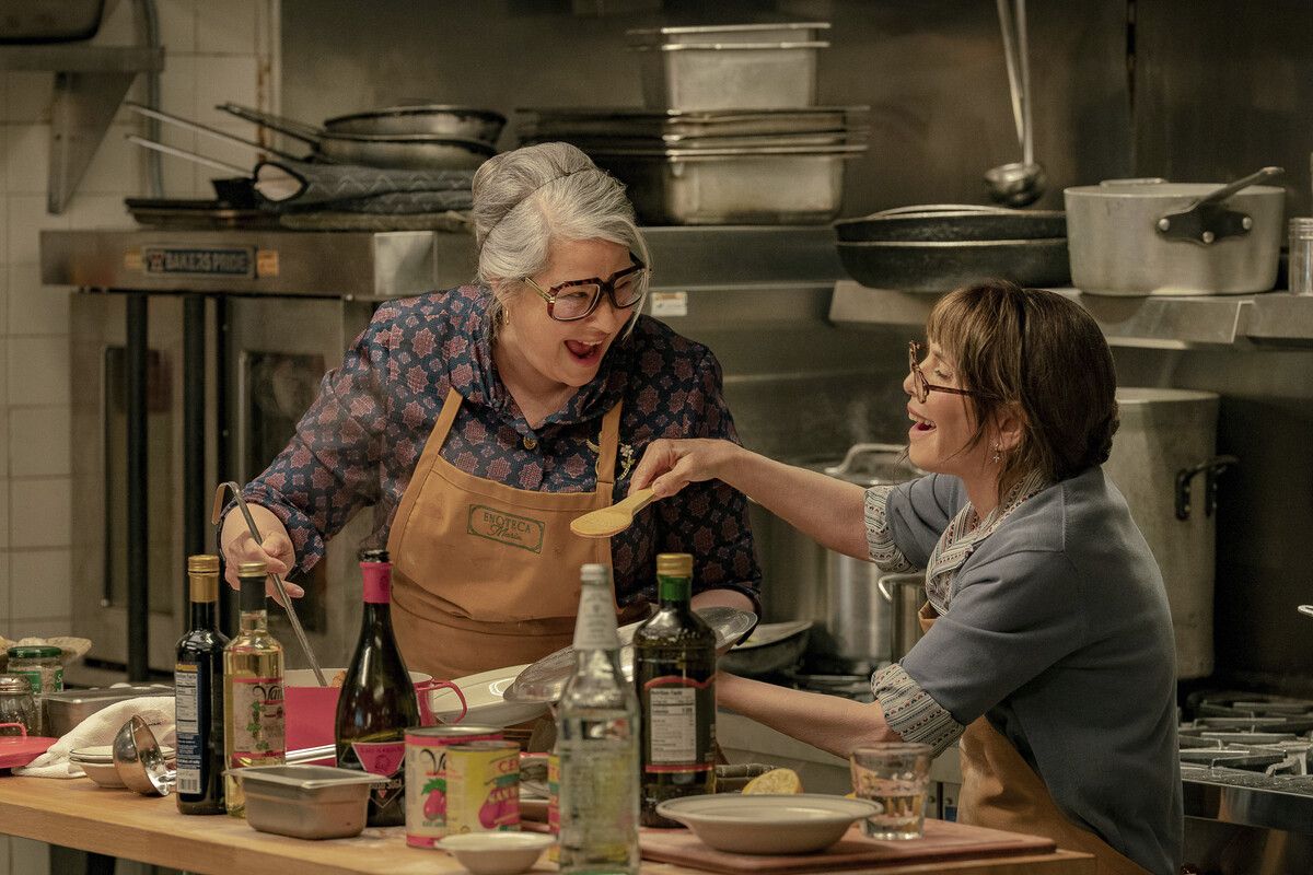 In „Nonnas“ schwingen Omas aus der Nachbarschaft den Kochlöffel. ⇒Netflix