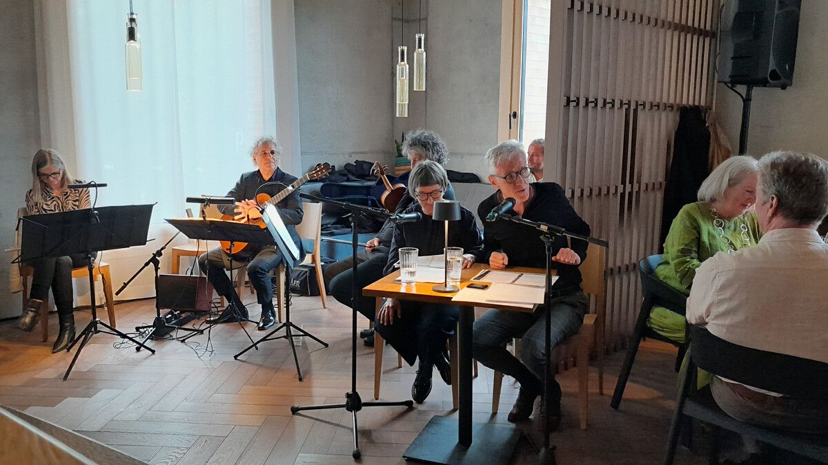 Lesung, Musik und ein Vier-Gänge-Menü standen auf dem Programm.⇒Dorfkultur