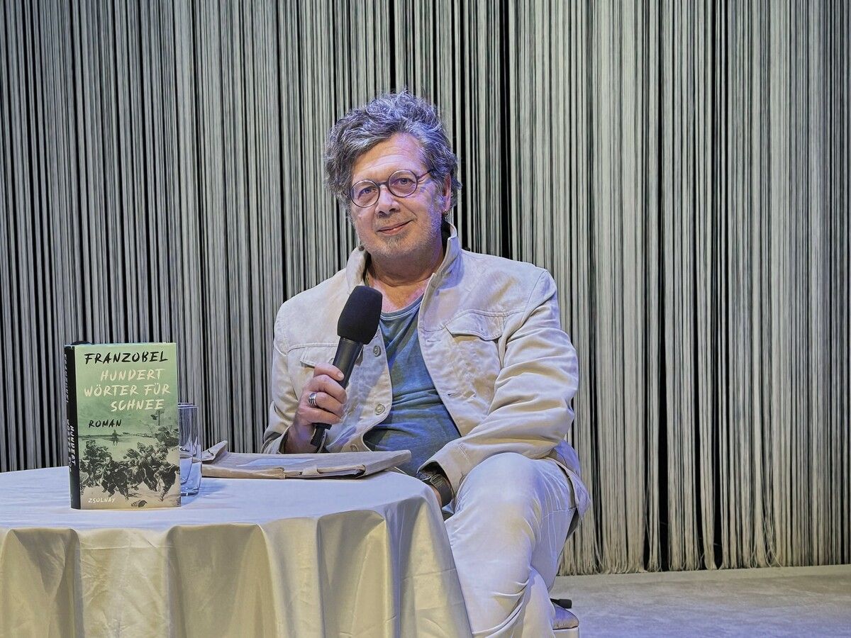 Literarisches Ereignis : Autor Franzobel bei der Lesung.