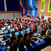 Jugend glänzt, Musik begeistert