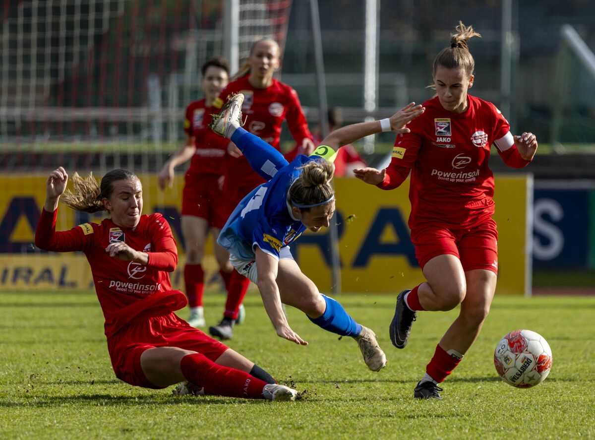 Nach dem 1:10 in Linz mss SPG FC Lustenau/FC Dornbirn absteigen.⇒paulitsch