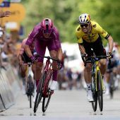 Vierter Giro-Streich von Pedersen – Del Toro verteidigt Rosa Trikot