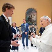 Tennisstar mit Audienz beim Papst