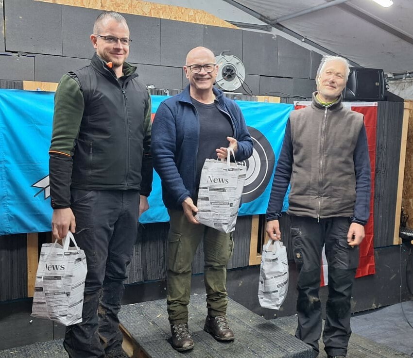 Starke Leistungen bei Regen.⇒JBV Meiningen