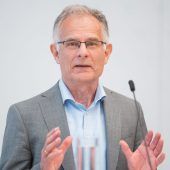 Politik in Kürze