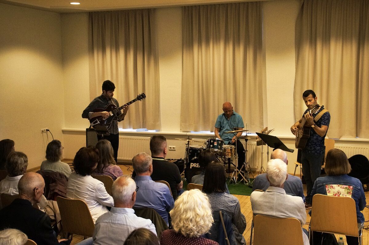 „Torres, Raidt y Delis“ gestalteten einen Konzertabend in Lochau. →⇒Gemeinde Lochau