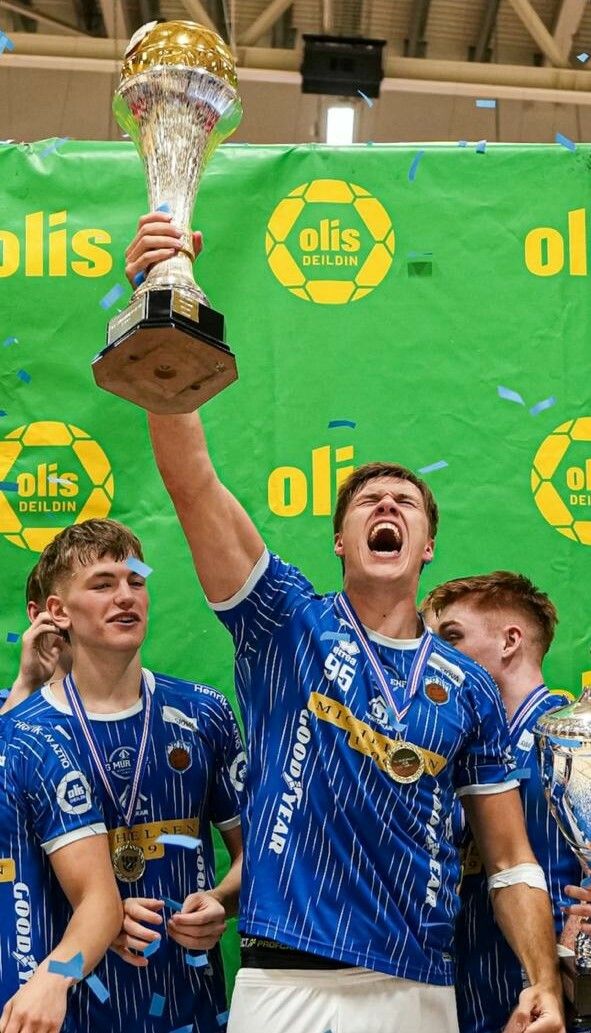 Tryggvi Gardar Jonsson gewann mit Fram Reykjavik Cup- und Meistertitel.⇒Privat