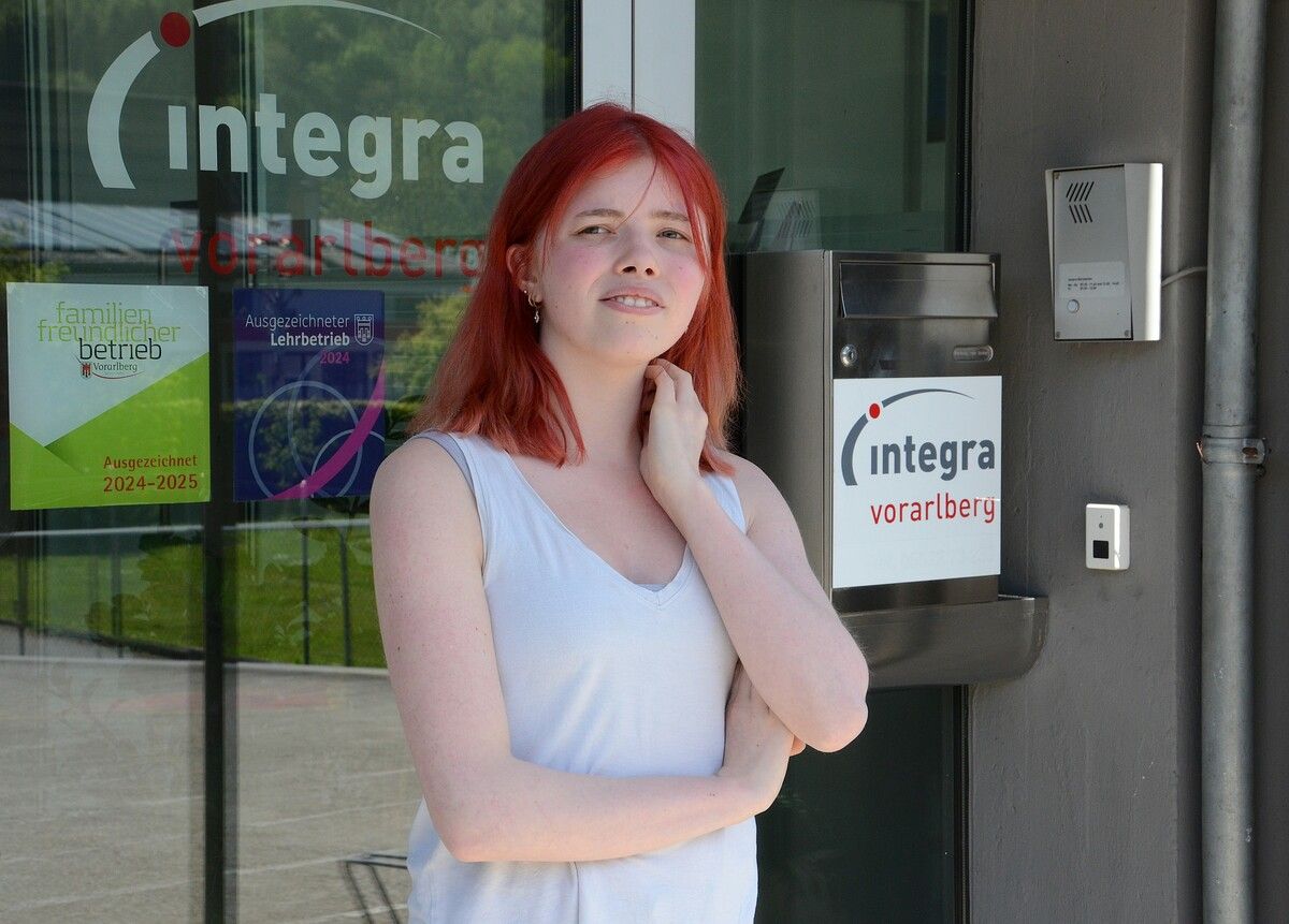 Unterstützt von Integra, hat Nadja ihren Weg aus der Krise gefunden. ⇒HRJ