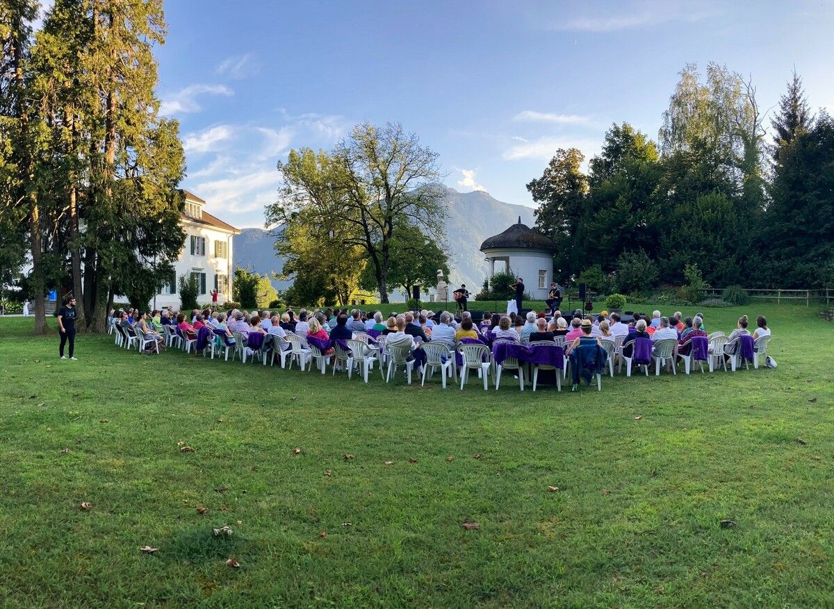 Als Ort der Kultur eröffnet die Villa Falkenhorst am Sonntag, 22. Juni, die Sommerausstellung. ⇒Villa Falkenhorst