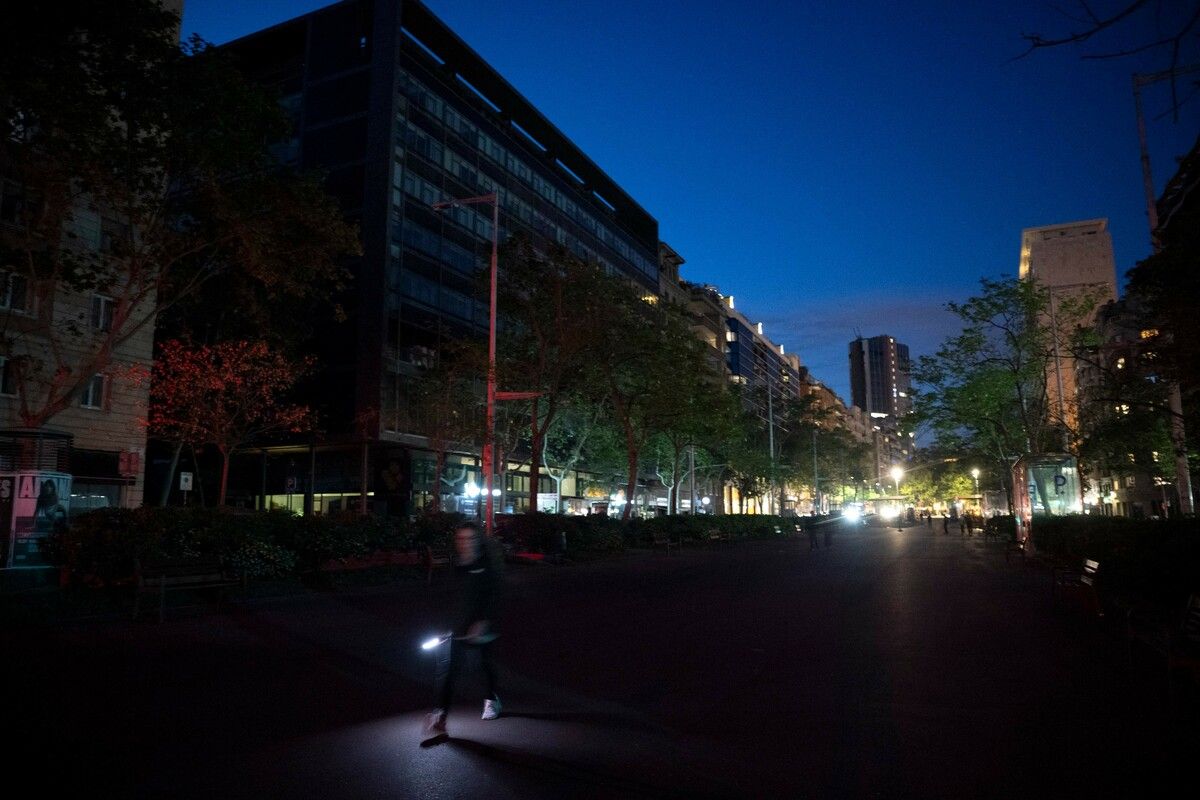 Am 28. April gingen im Barcelona die Lichter aus. ⇒AFP