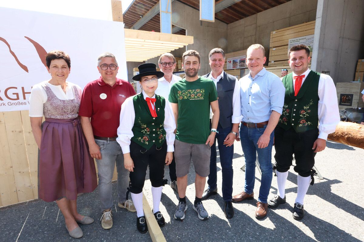 Andrea Schwarzmann, Ignaz Erhart, Anna Rinderer, Christoph Thoma, Simon Müller, Daniel Allgäuer, Christof Bitschi und Marian Nigsch.⇒AME