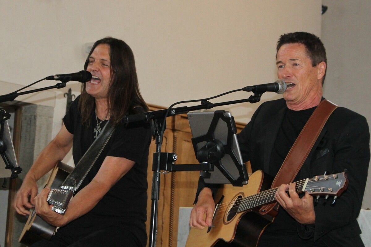 Das Duo Pure Acoustic besteht aus Klaus Malin (l.) und Michael Wehinger. ⇒stp